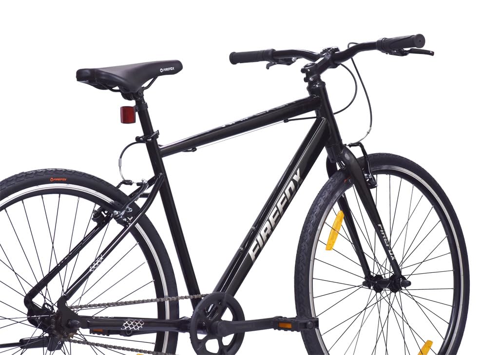 Side view of FIREFOX Whiplash 700C Hybrid Cycle showing handlebar, frame, wheels, and seat.


