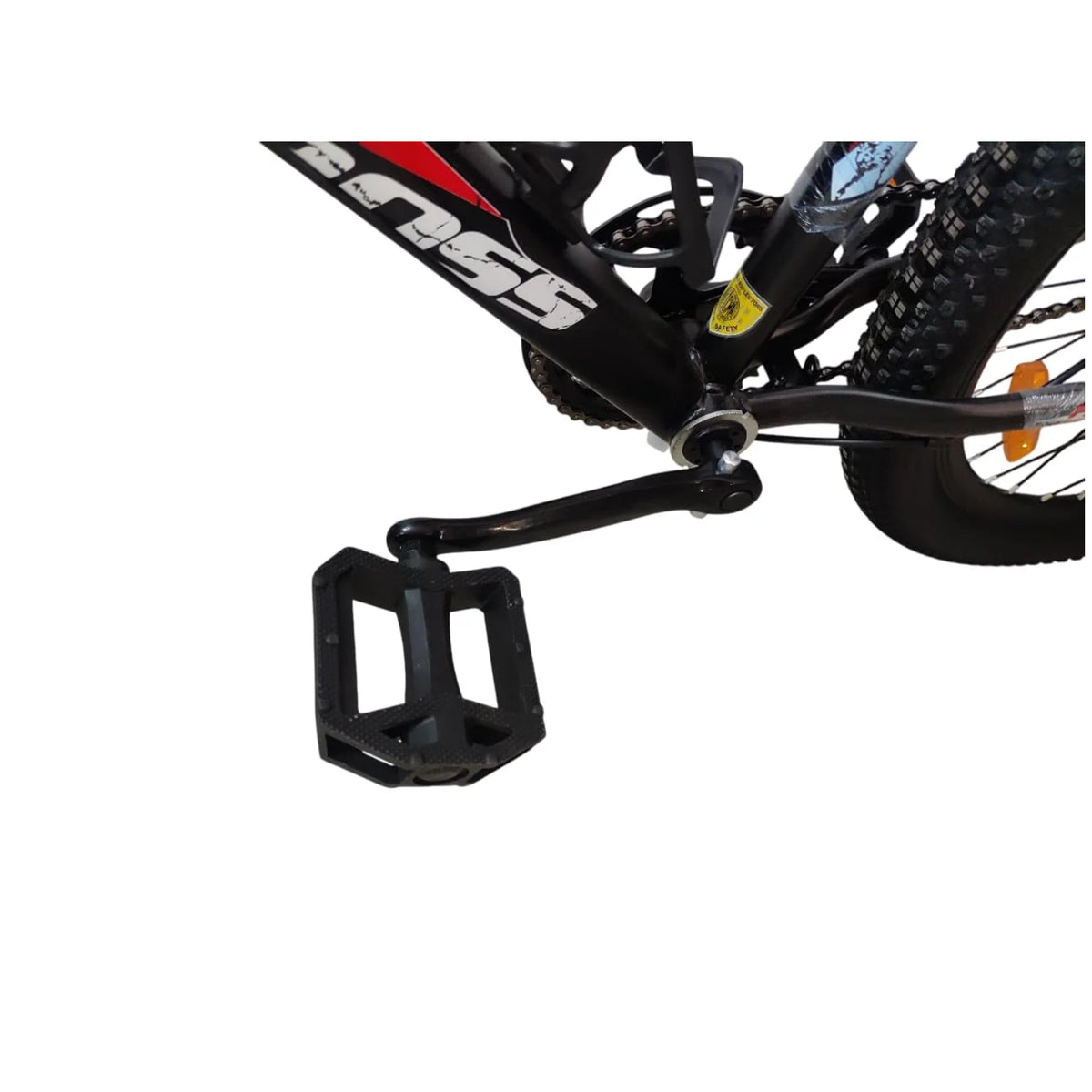 Kross Hitter 26T crankset and pedal detail on black red MTB cycle